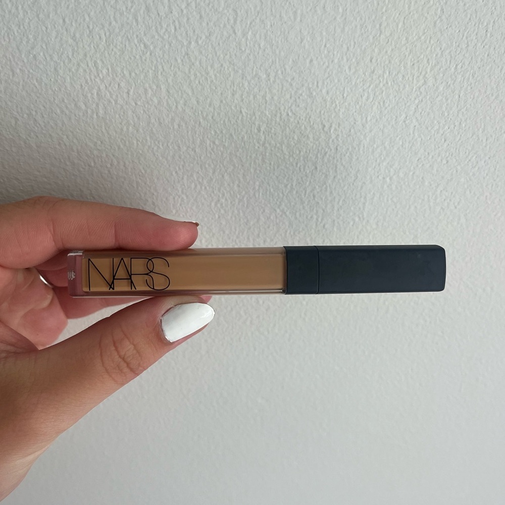 NARS Creamy Concealer in shade Med/Deep 1.5